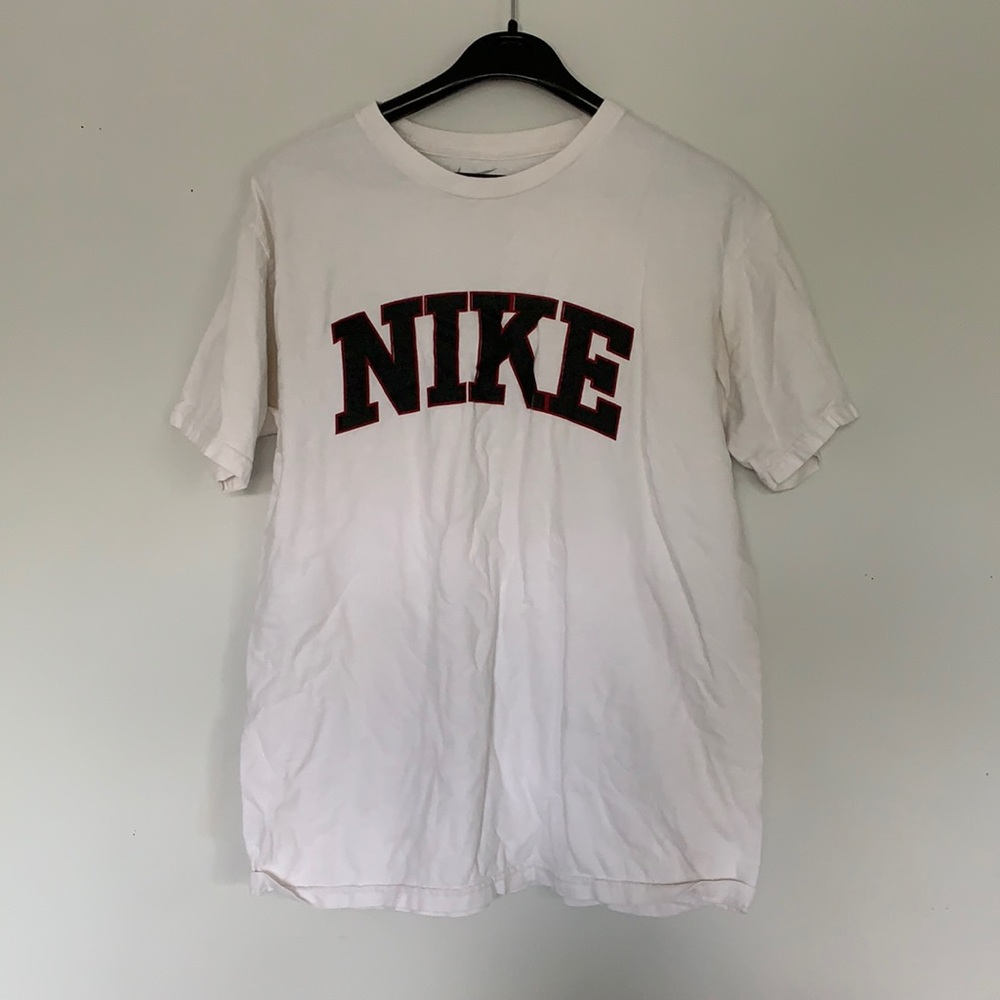 ✨ Nike Tee